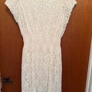 Ultra Pink Ivory Lace Wedding Dress